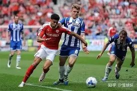 曹云金晚间,与两位佳丽,同餐畅游,PA真人官网,PA真人入口,PA真人平台,PA真人官方