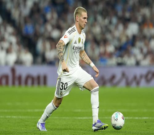 蓝军连败三,加纳乔头槌,击中门框,PA真人官网,PA真人入口,PA真人平台,PA真人官方