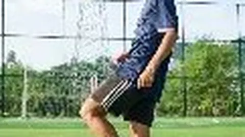 哈兰德狂飙11轮英超独揽14球，再创历史同期纪录，仅次自己22_23神迹！